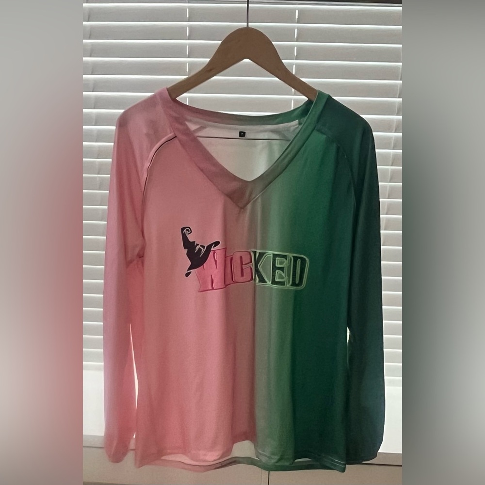 Wicked light weight female Blouse
Green & Pink